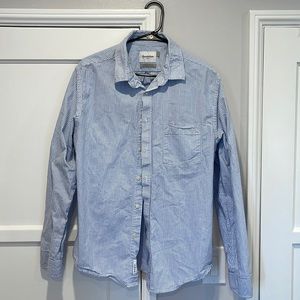 Good fellow & co. Men’s Large (L) Standard fit Whittier Oxford button down.